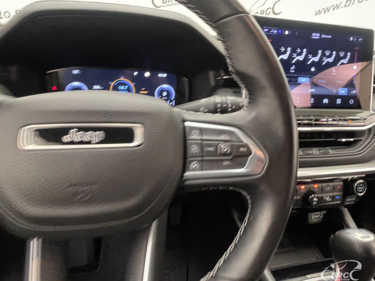 Jeep Compass | 30