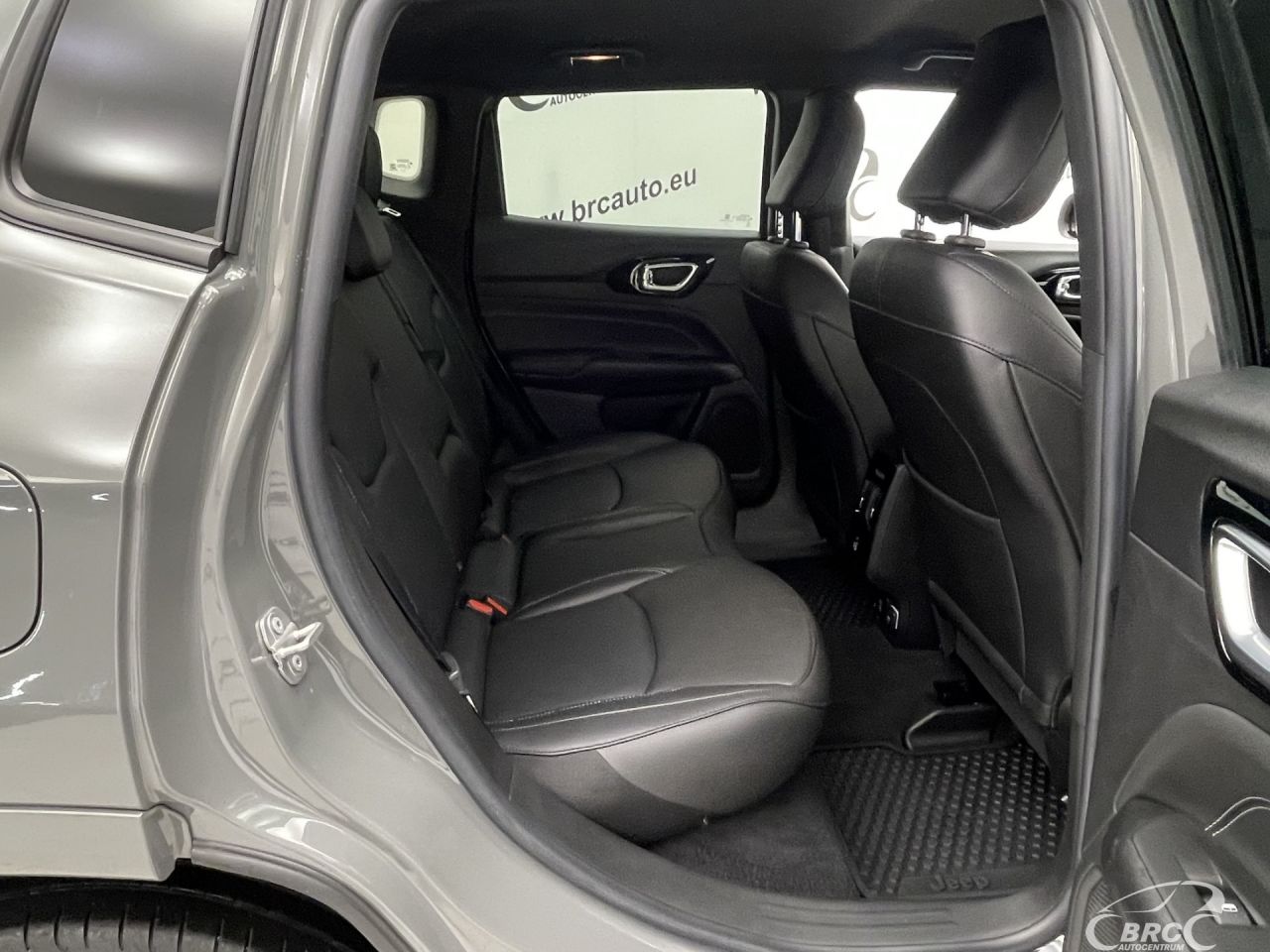Jeep Compass | 9