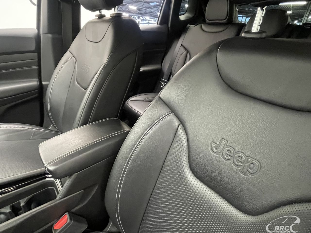 Jeep Compass | 24
