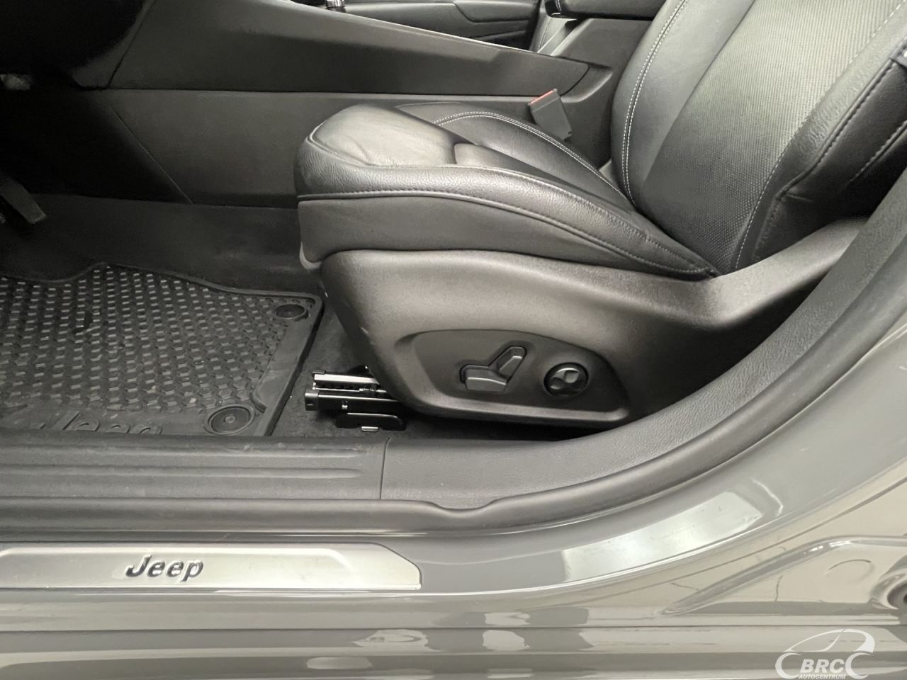 Jeep Compass | 22