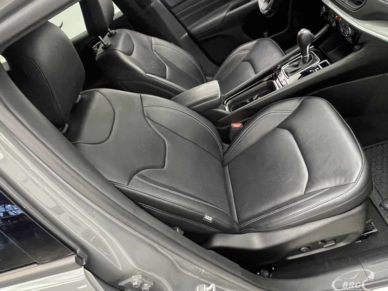 Jeep Compass | 4