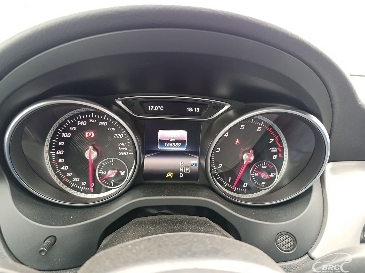 Mercedes-Benz GLA250 | 30