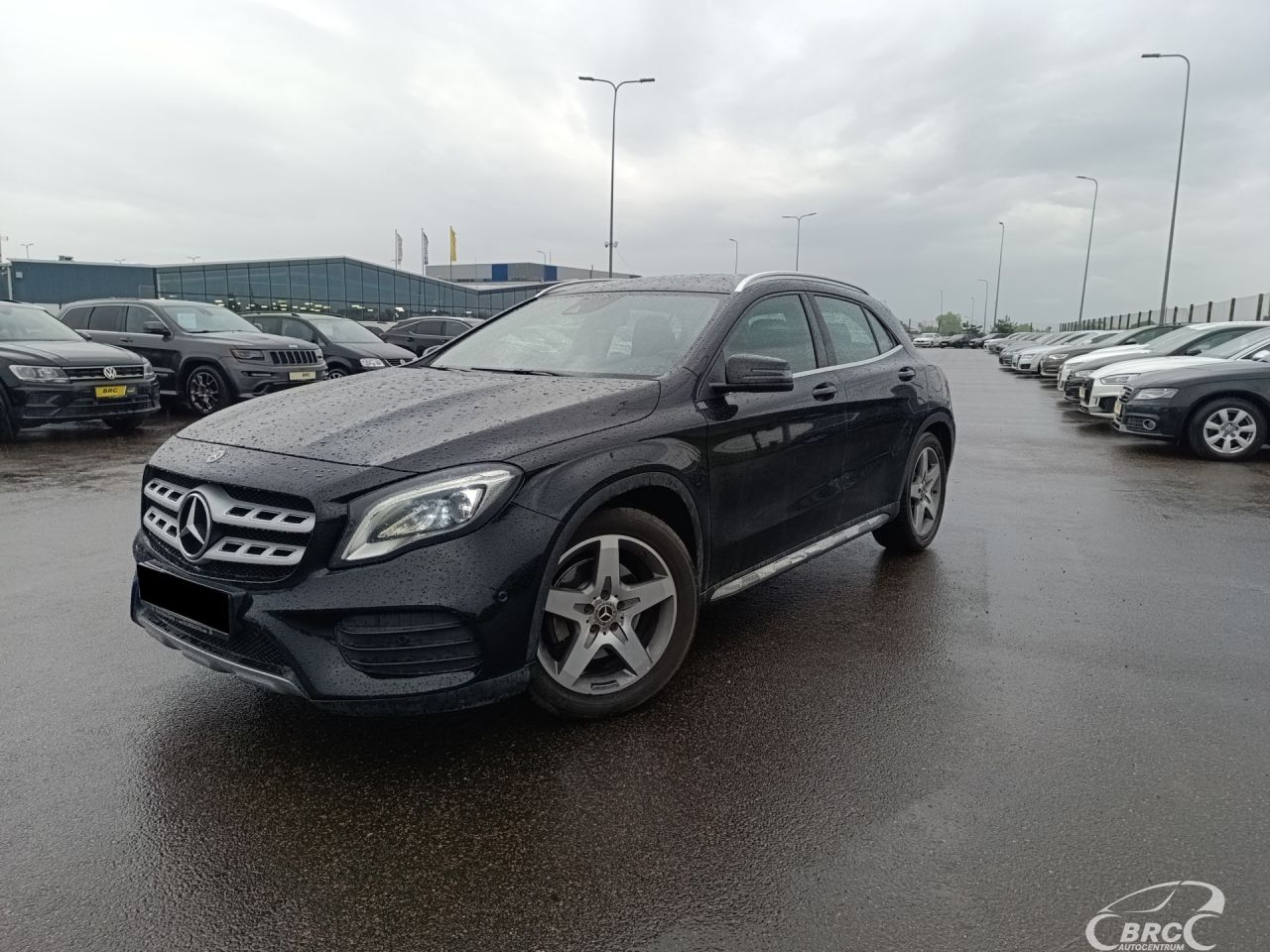Mercedes-Benz GLA250