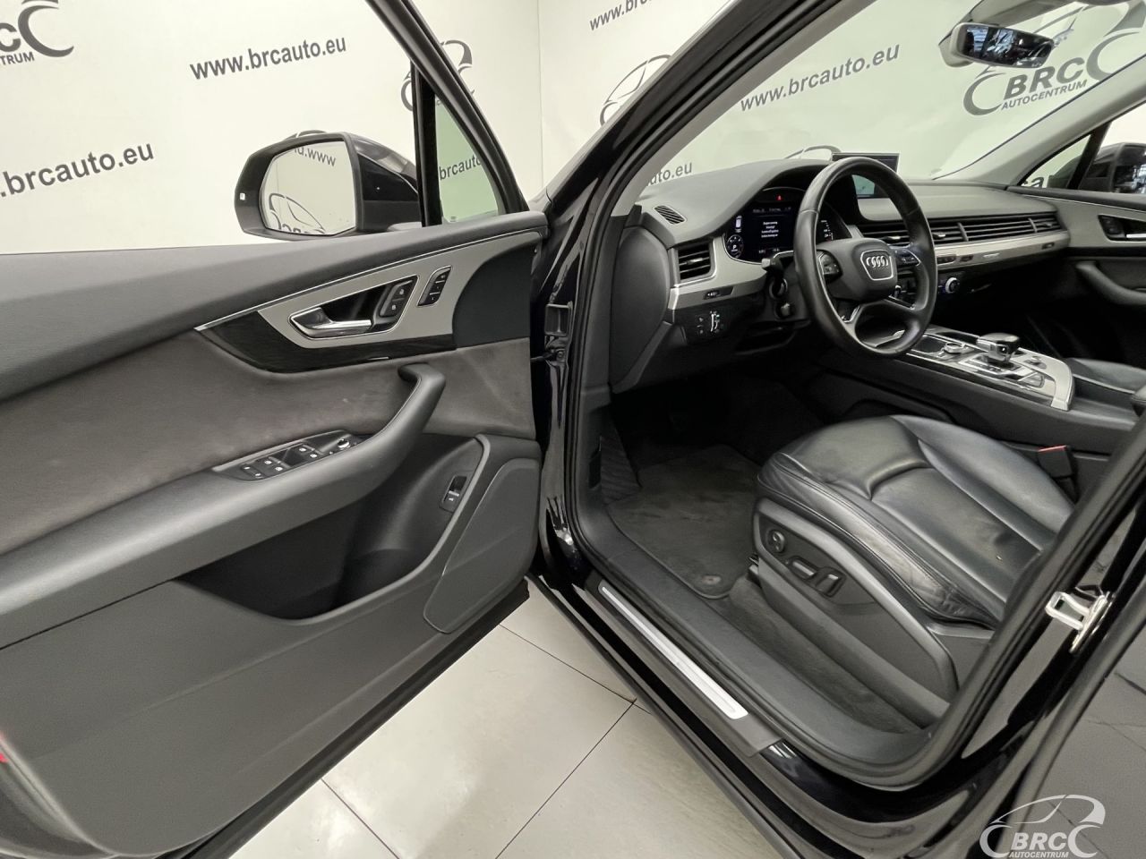 Audi Q7 | 17