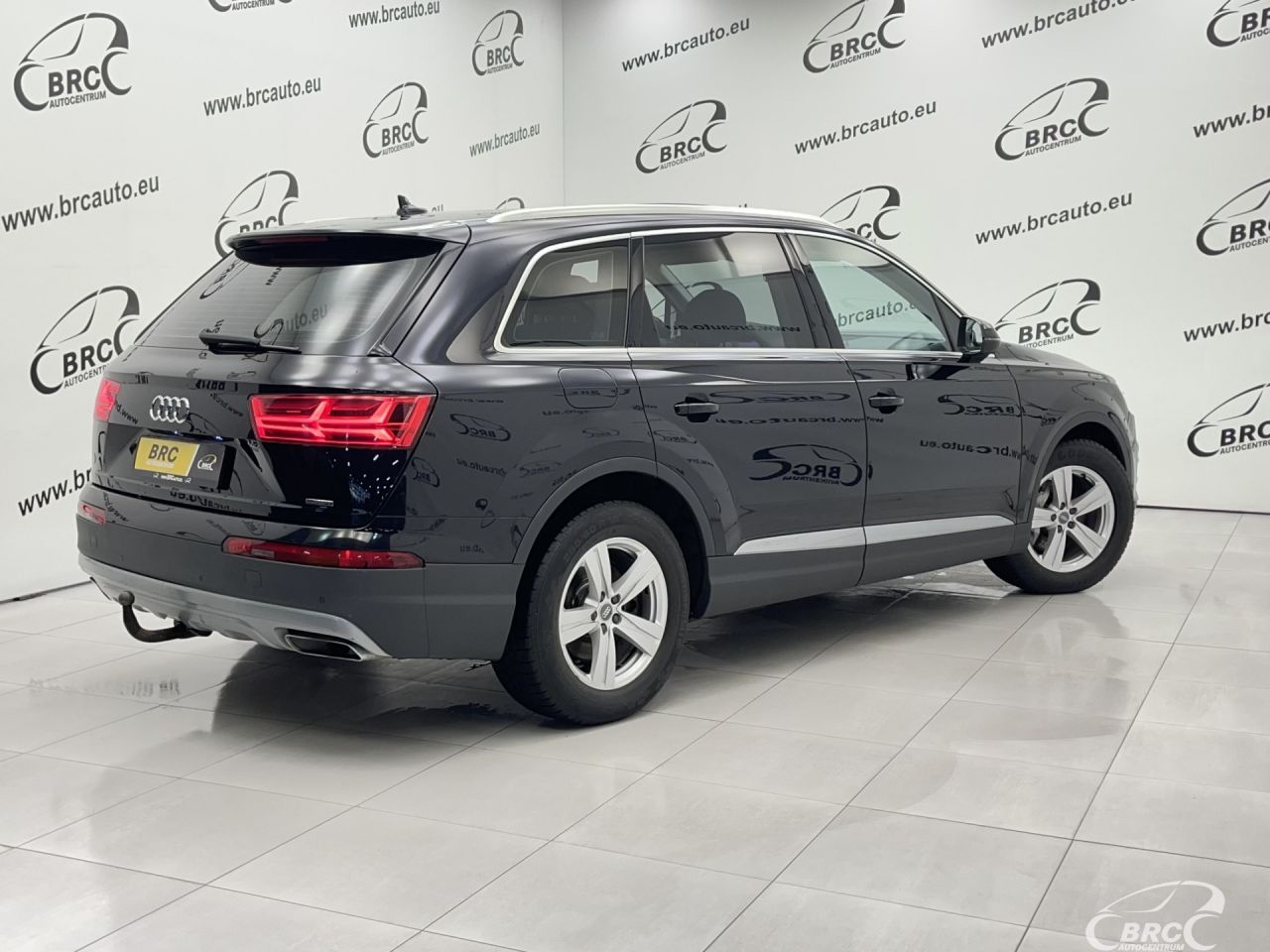 Audi Q7 | 1