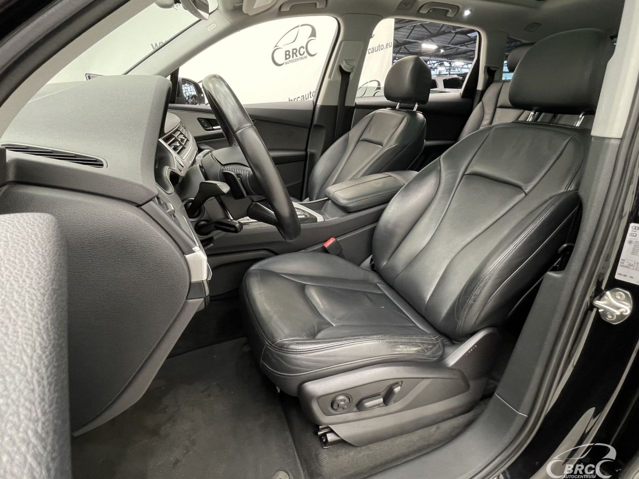 Audi Q7 | 21