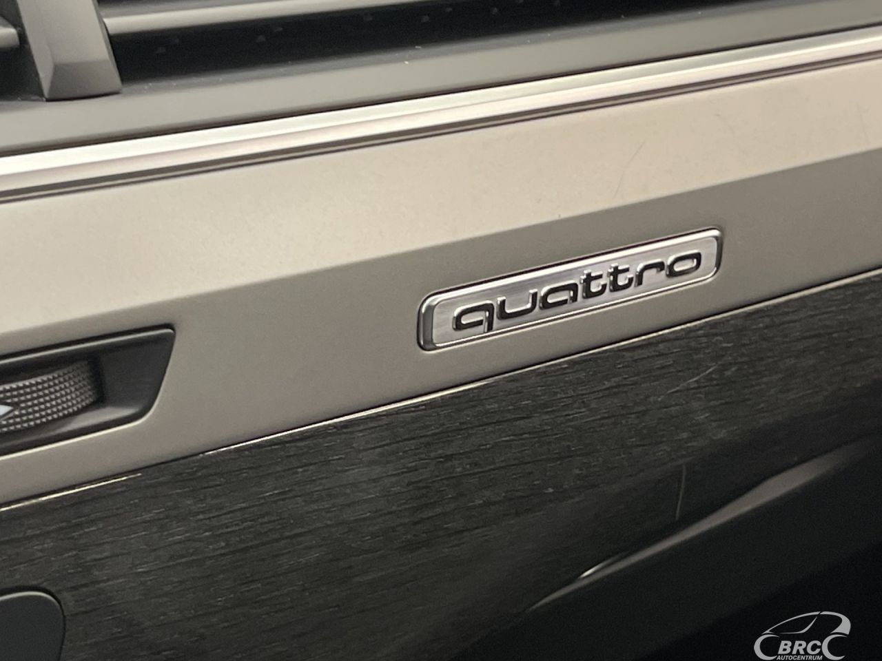 Audi Q7 | 37