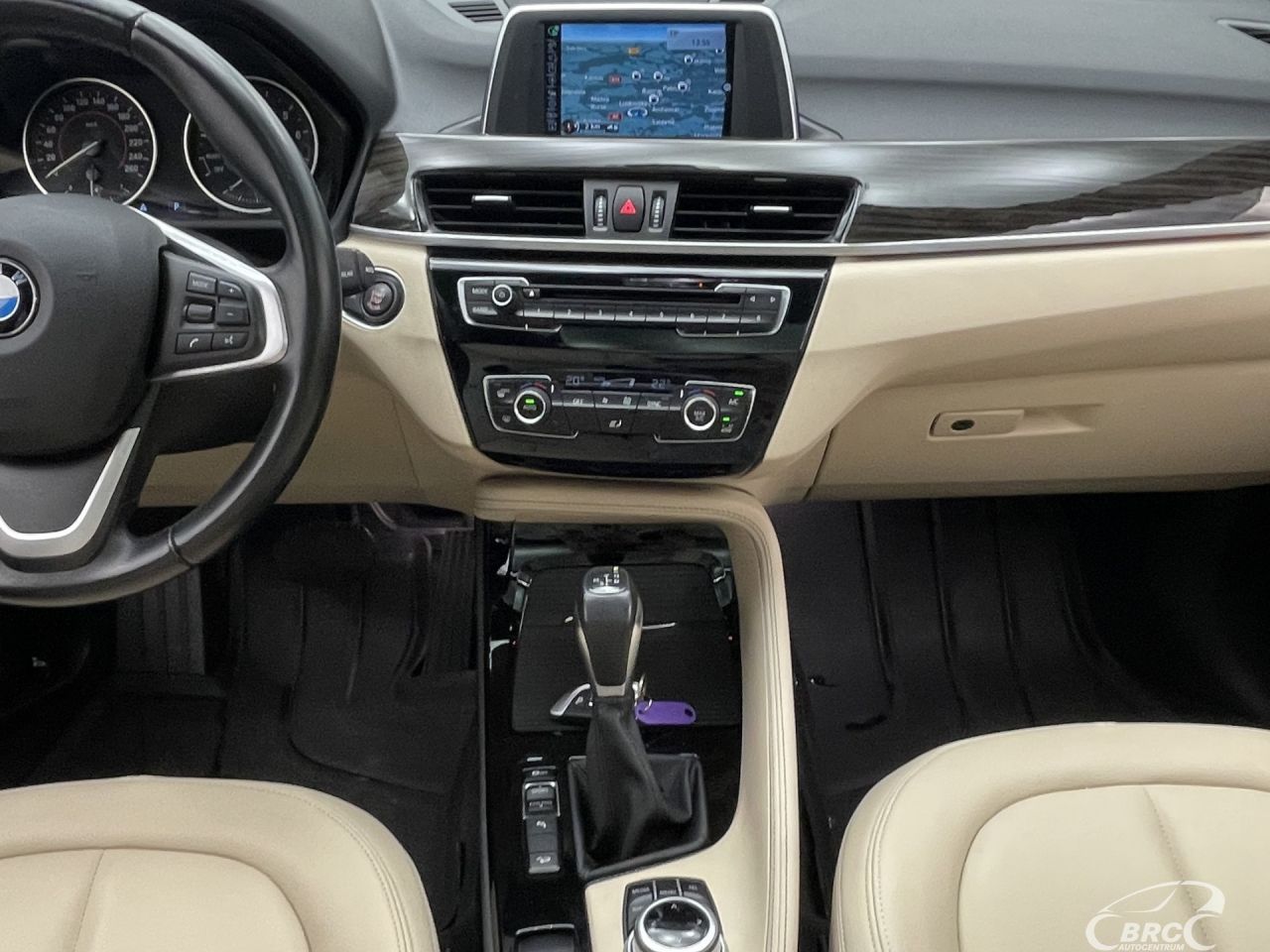 BMW X1 | 13