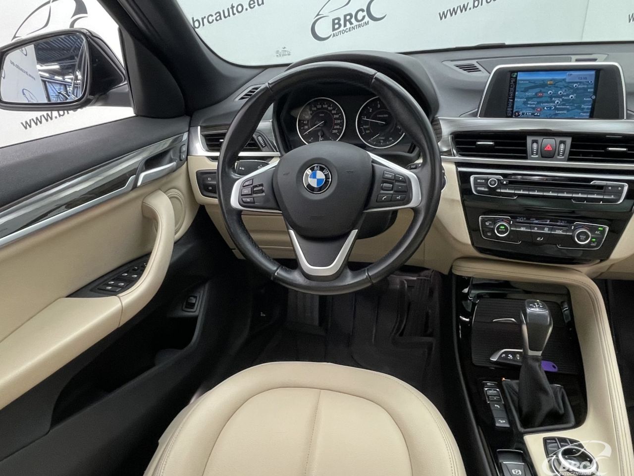 BMW X1 | 12