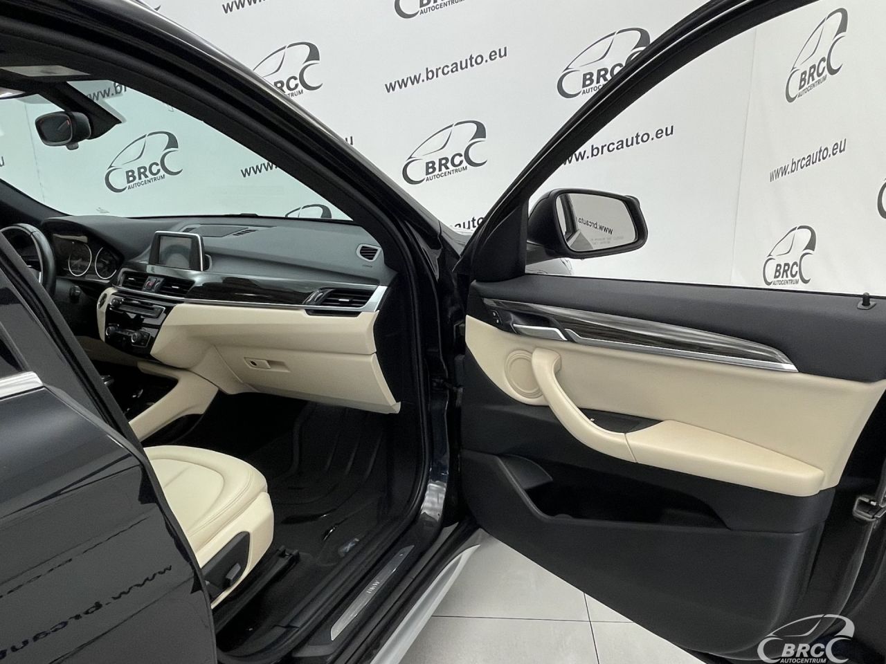 BMW X1 | 7