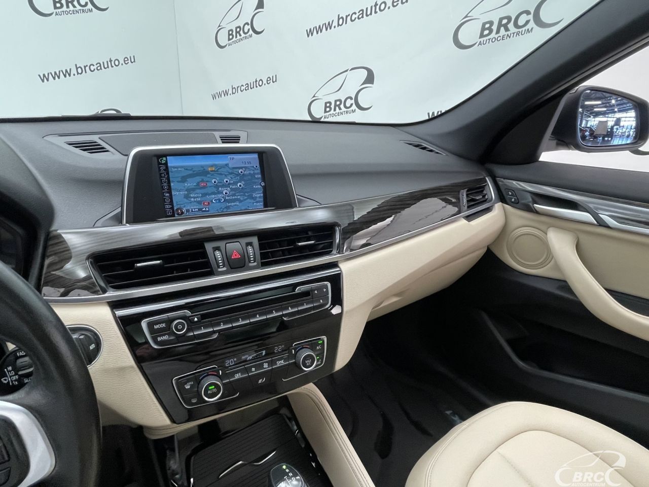 BMW X1 | 25