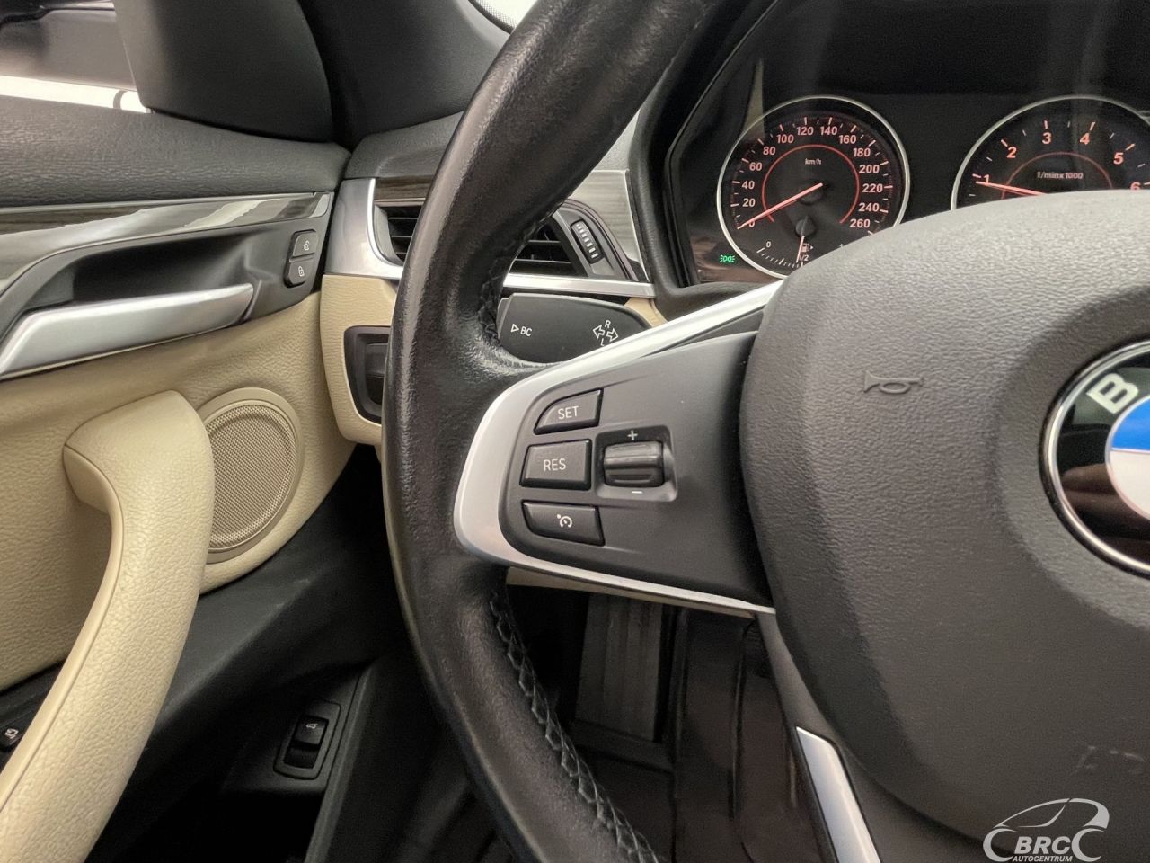BMW X1 | 28