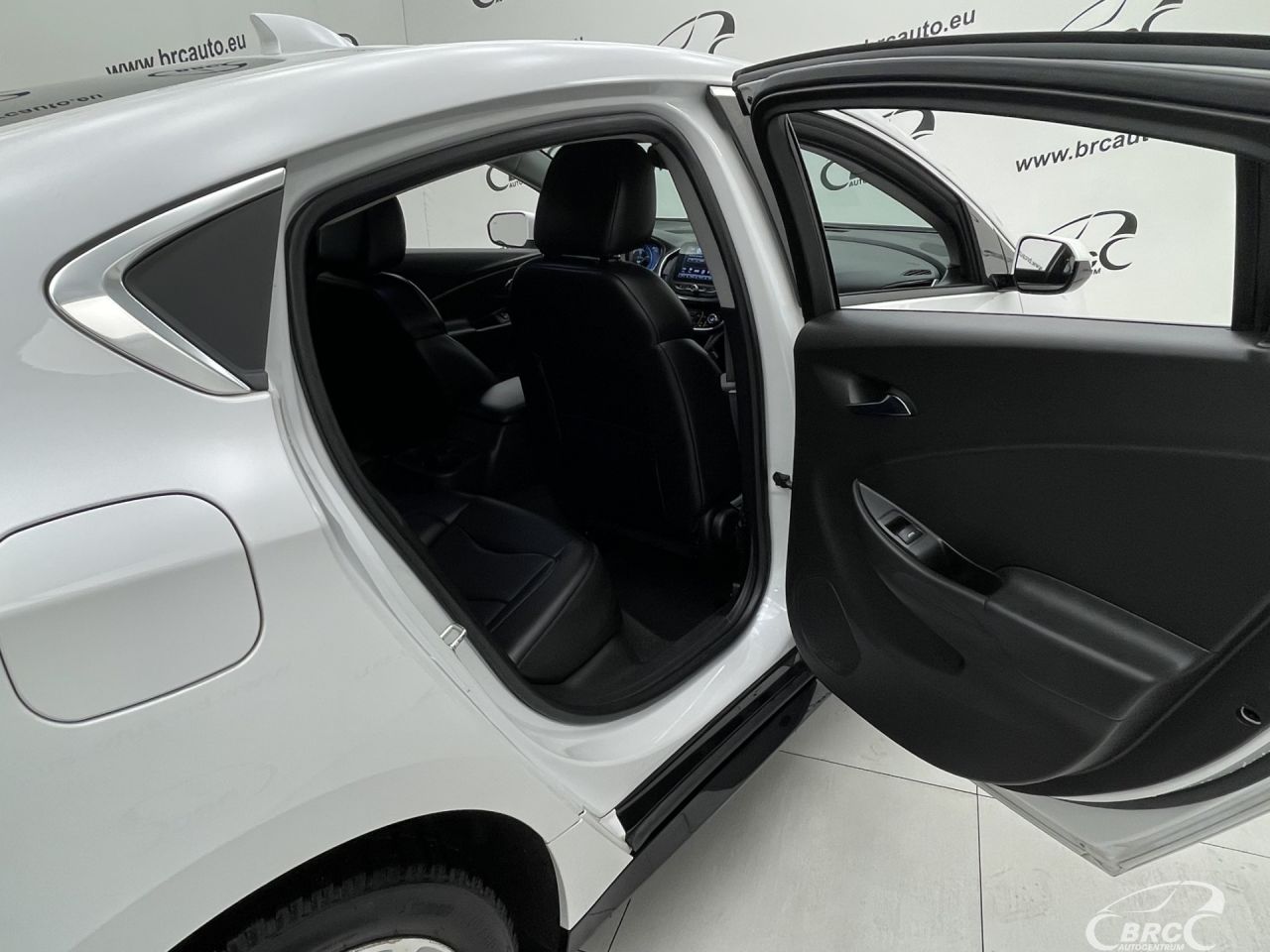 Chevrolet Volt | 13
