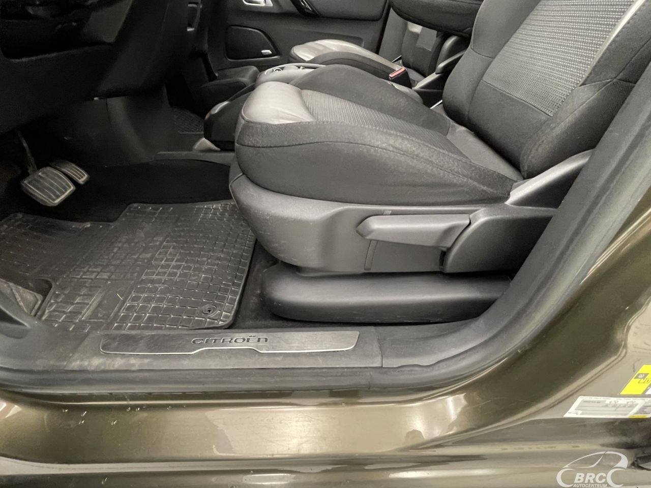 Citroen C4 | 24