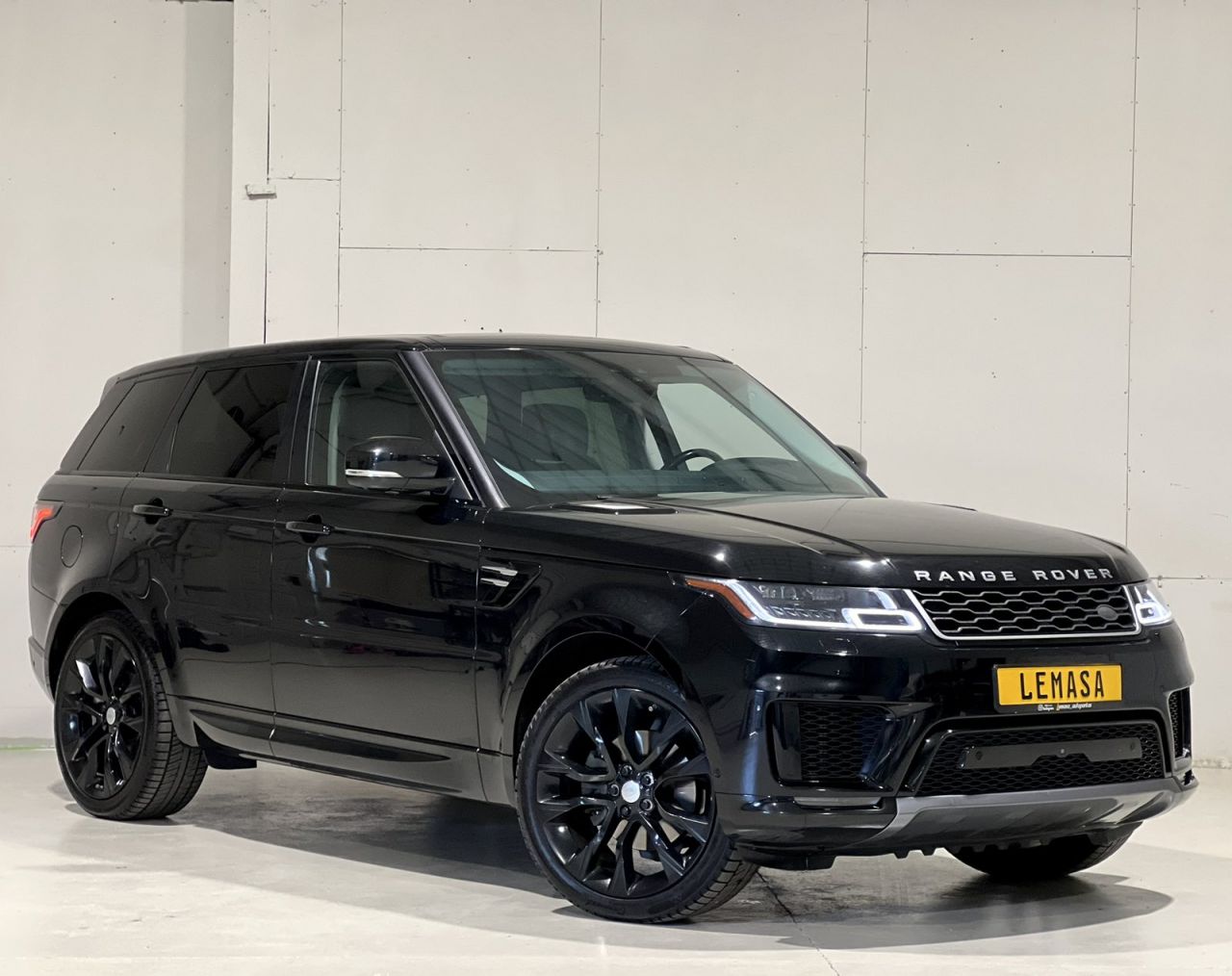 Land Rover Range Rover | 1