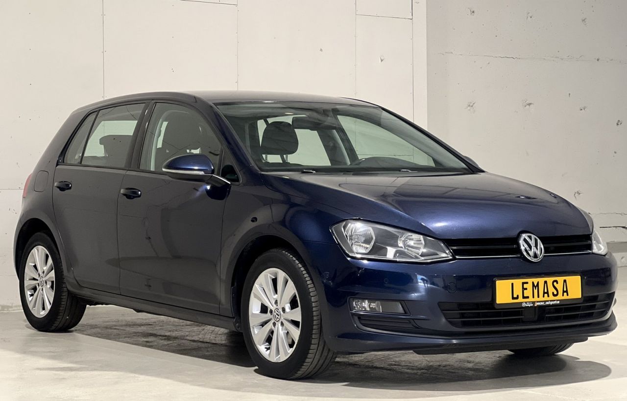 Volkswagen Golf | 1