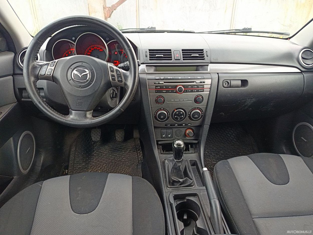 Mazda 3 | 4