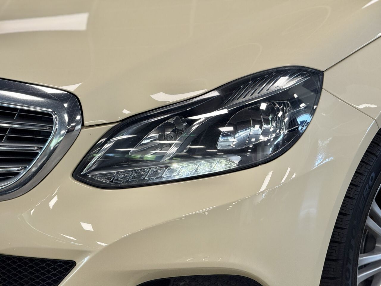 Mercedes-Benz E200 | 17