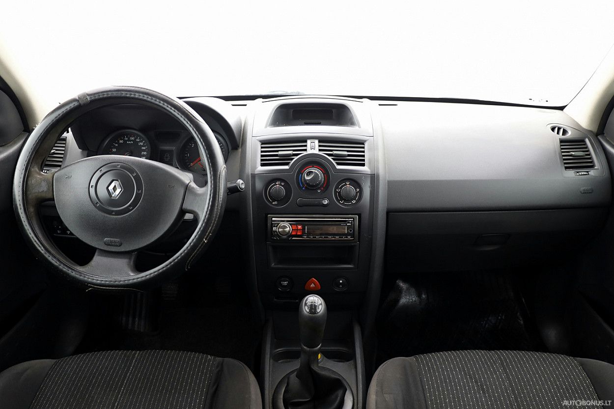 Renault Megane | 4