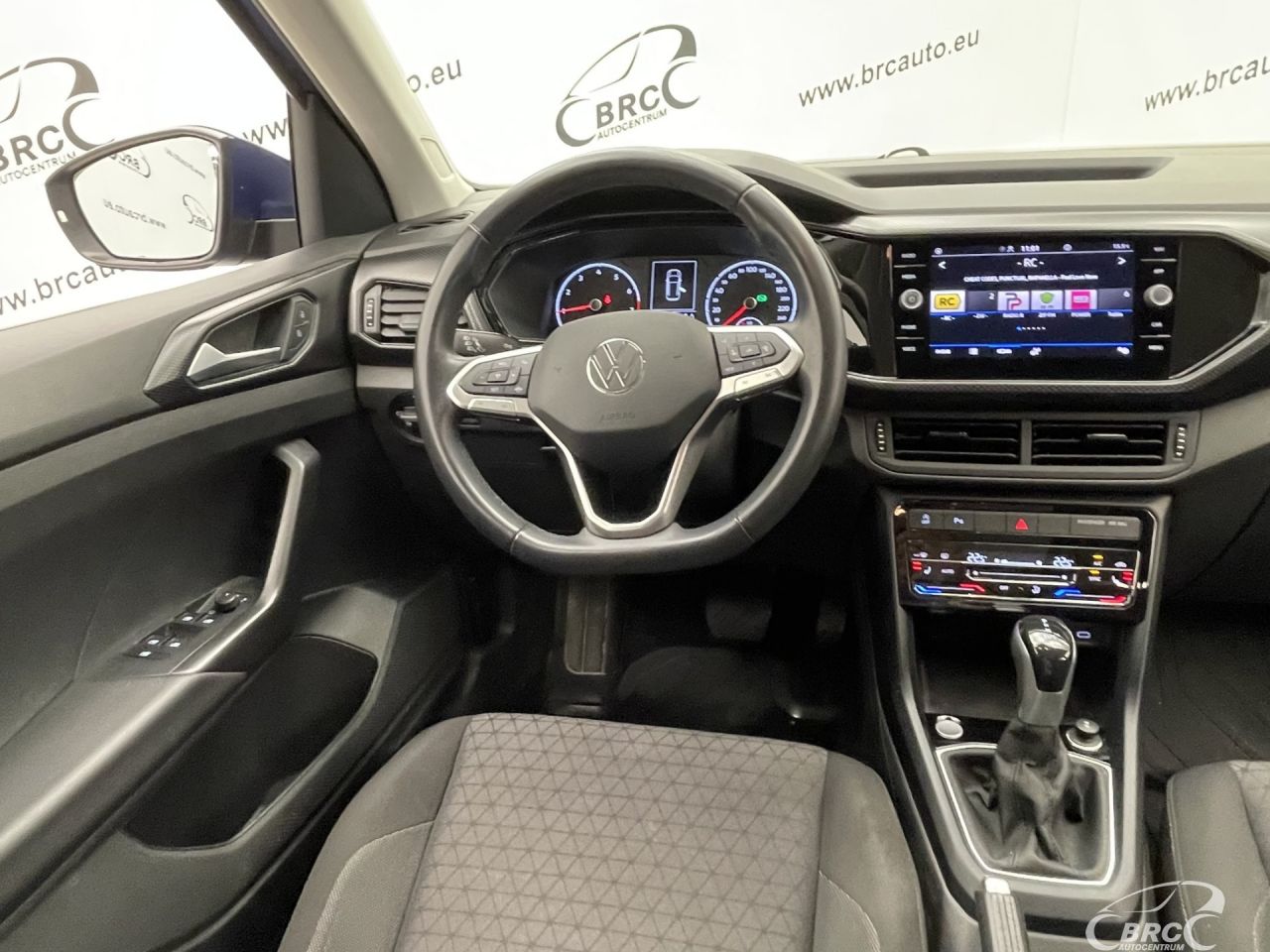 Volkswagen T-Cross | 21