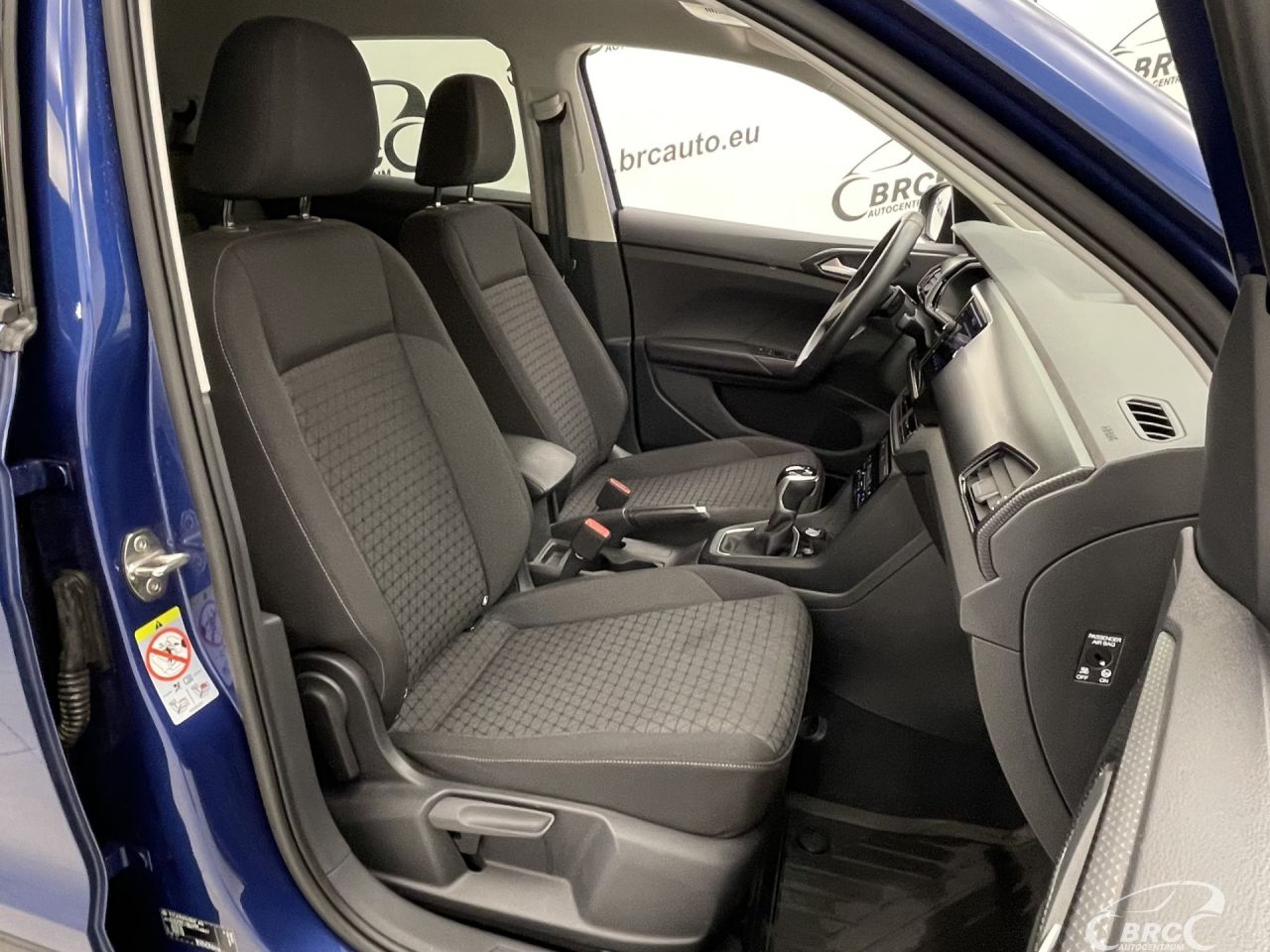 Volkswagen T-Cross | 10