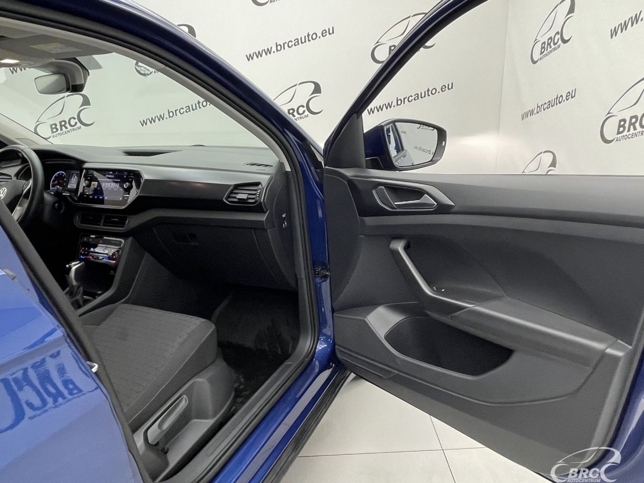Volkswagen T-Cross | 12