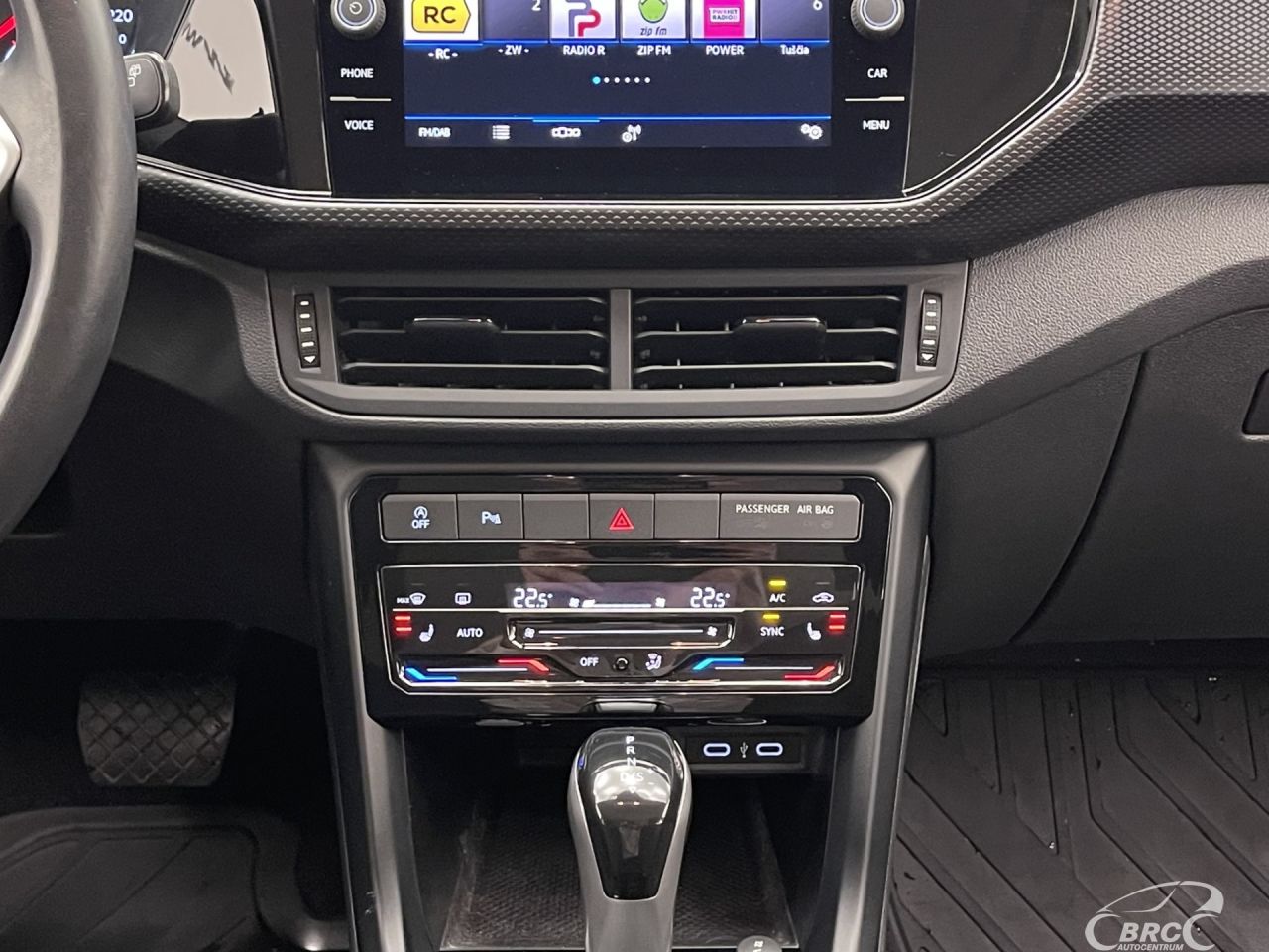 Volkswagen T-Cross | 15