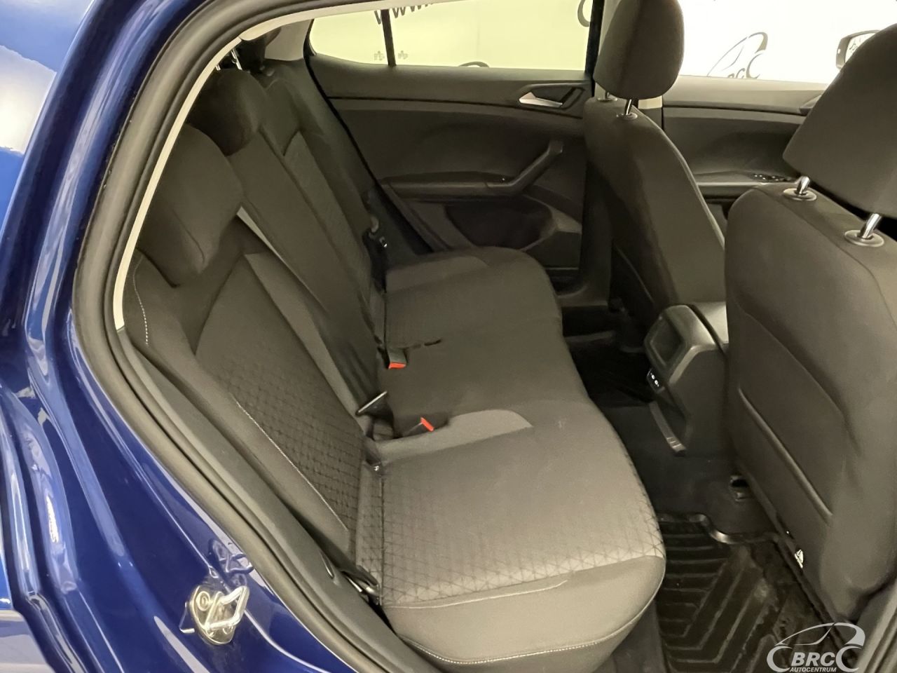 Volkswagen T-Cross | 9
