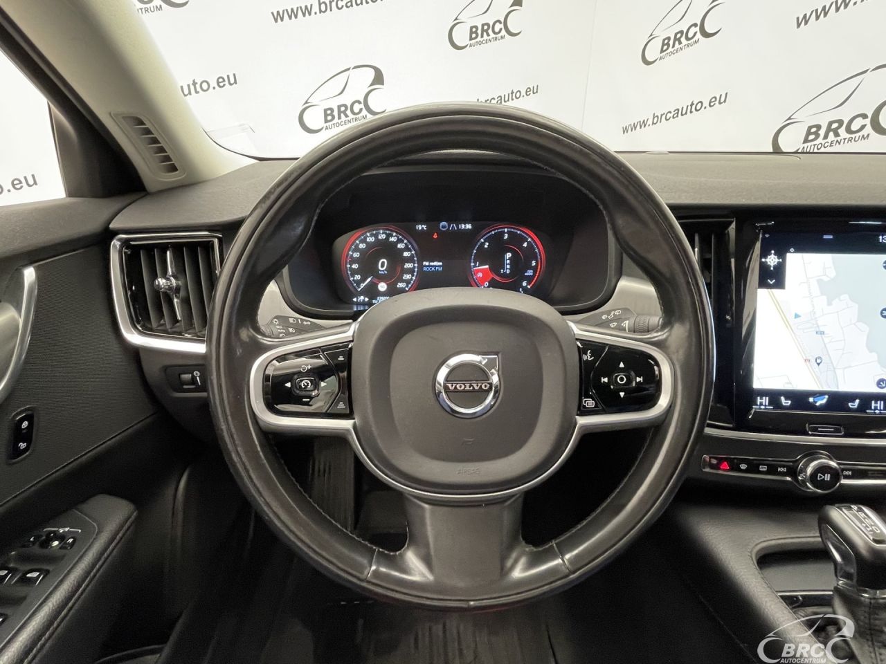 Volvo V90 | 23