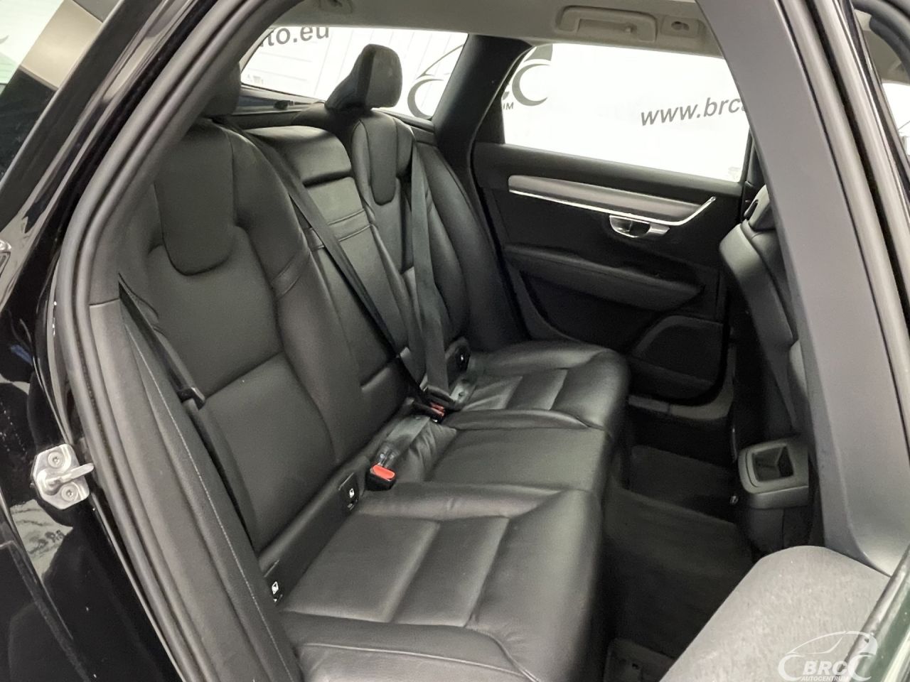 Volvo V90 | 10