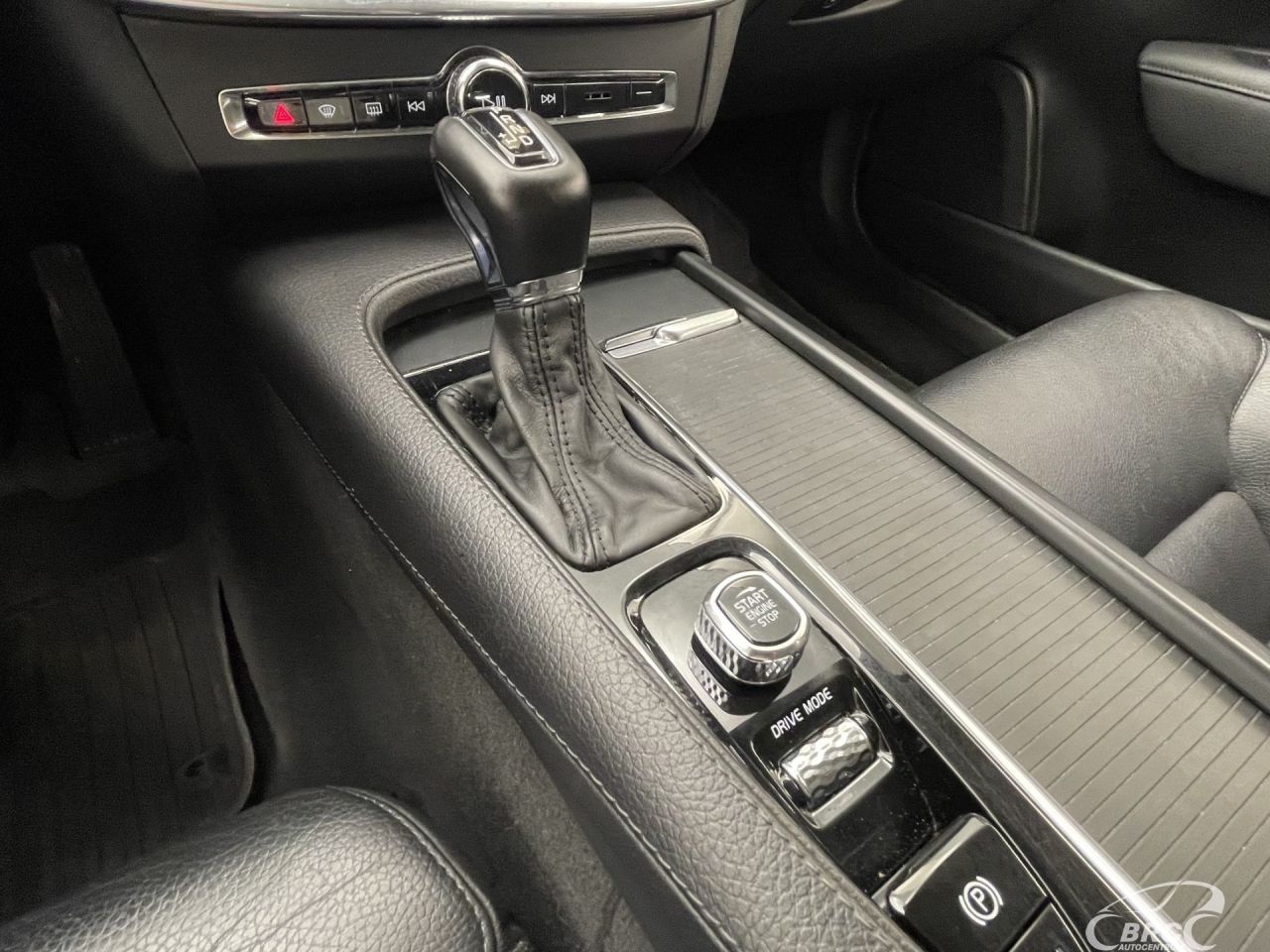 Volvo V90 | 22
