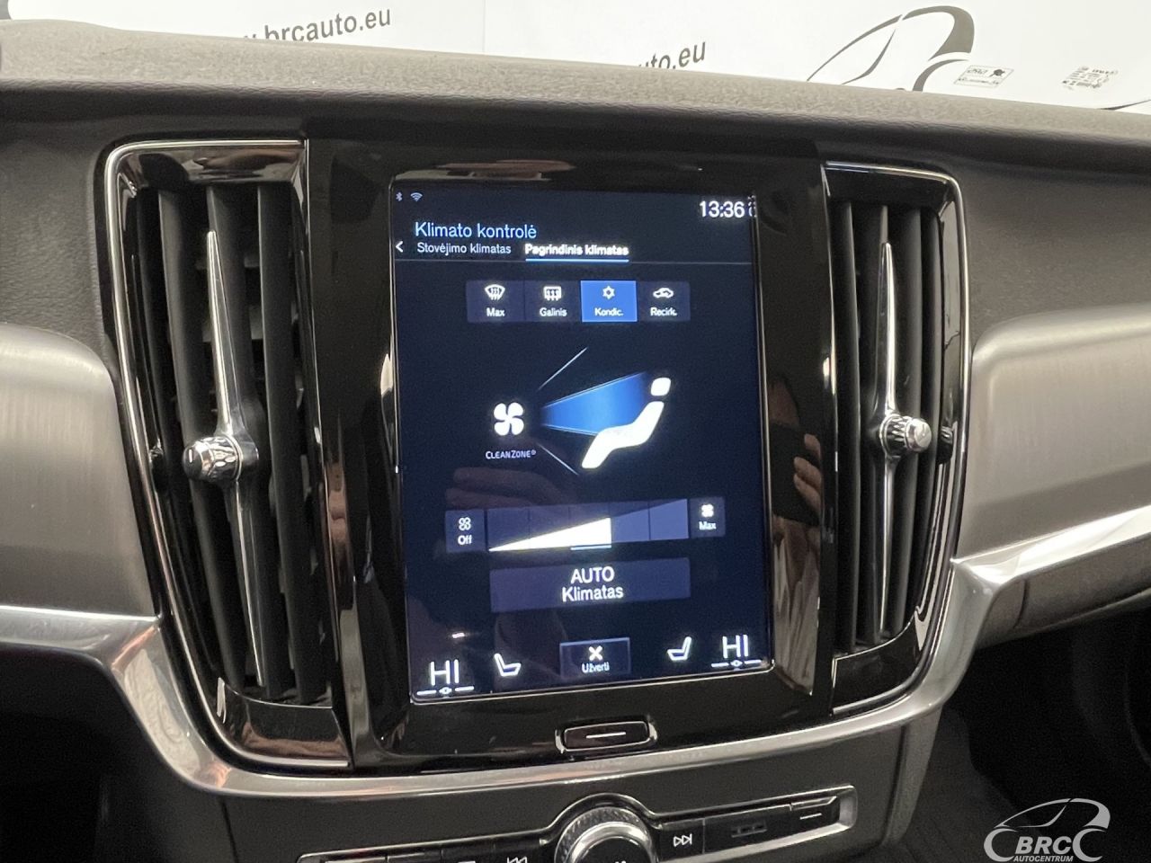 Volvo V90 | 32