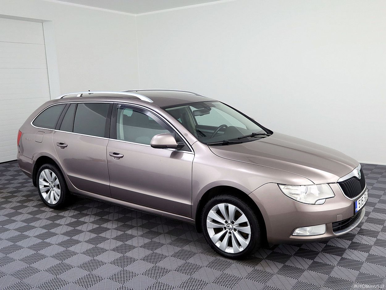 Skoda Superb, 2.0 l., universalas