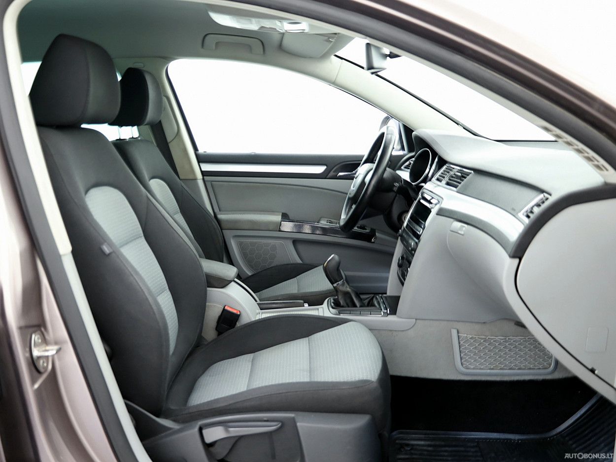 Skoda Superb | 5