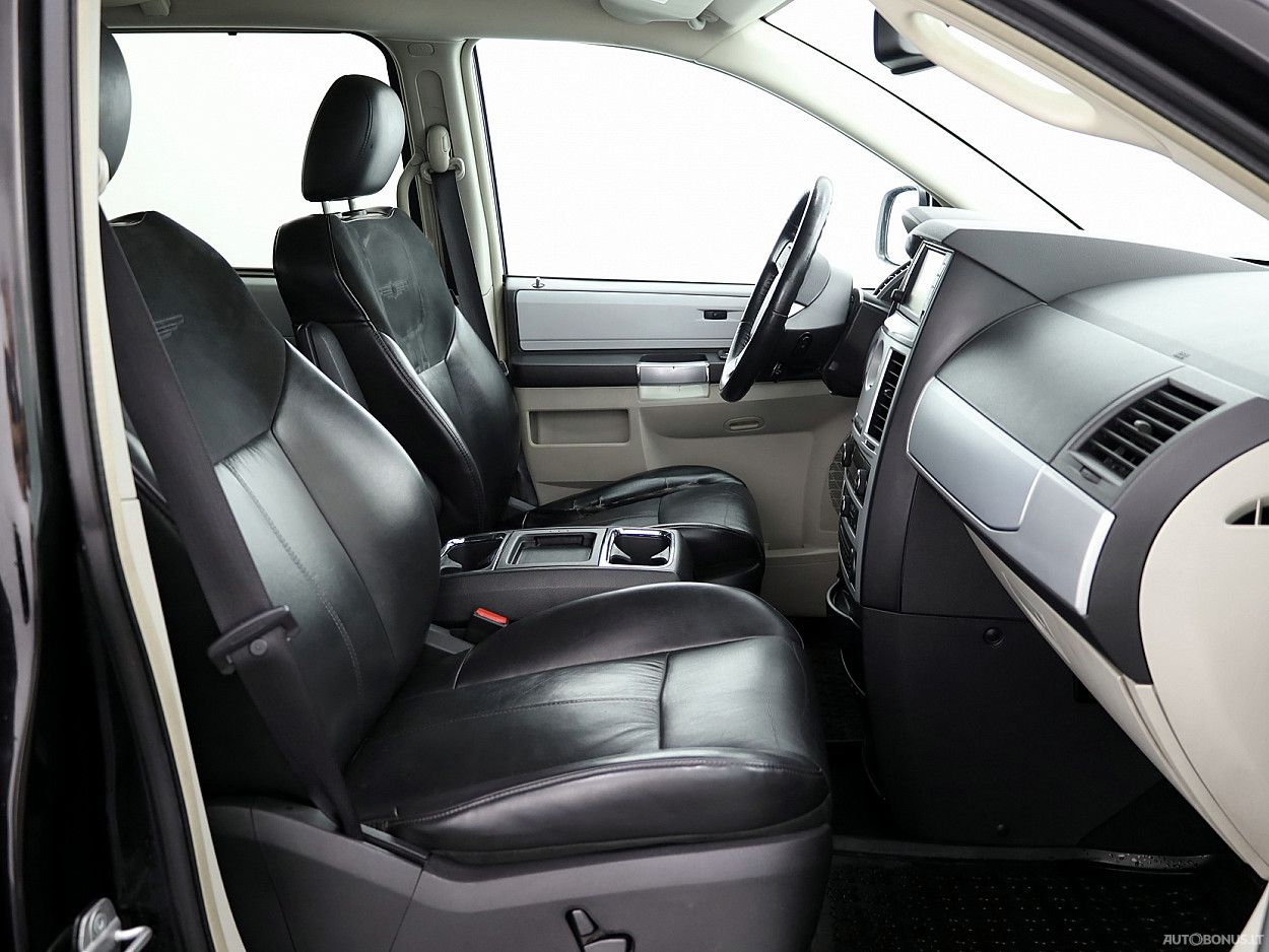 Chrysler Grand Voyager | 5