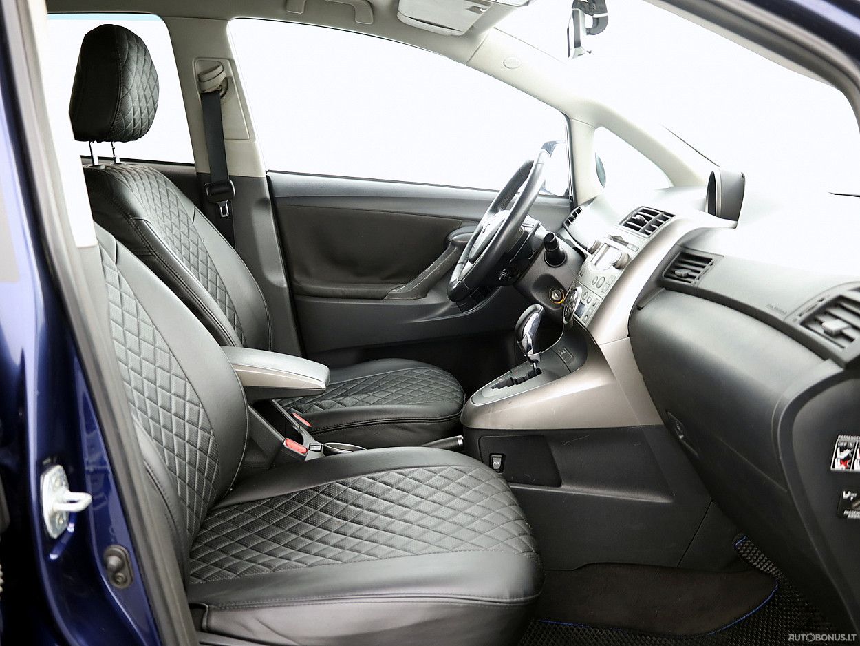 Toyota Verso | 5