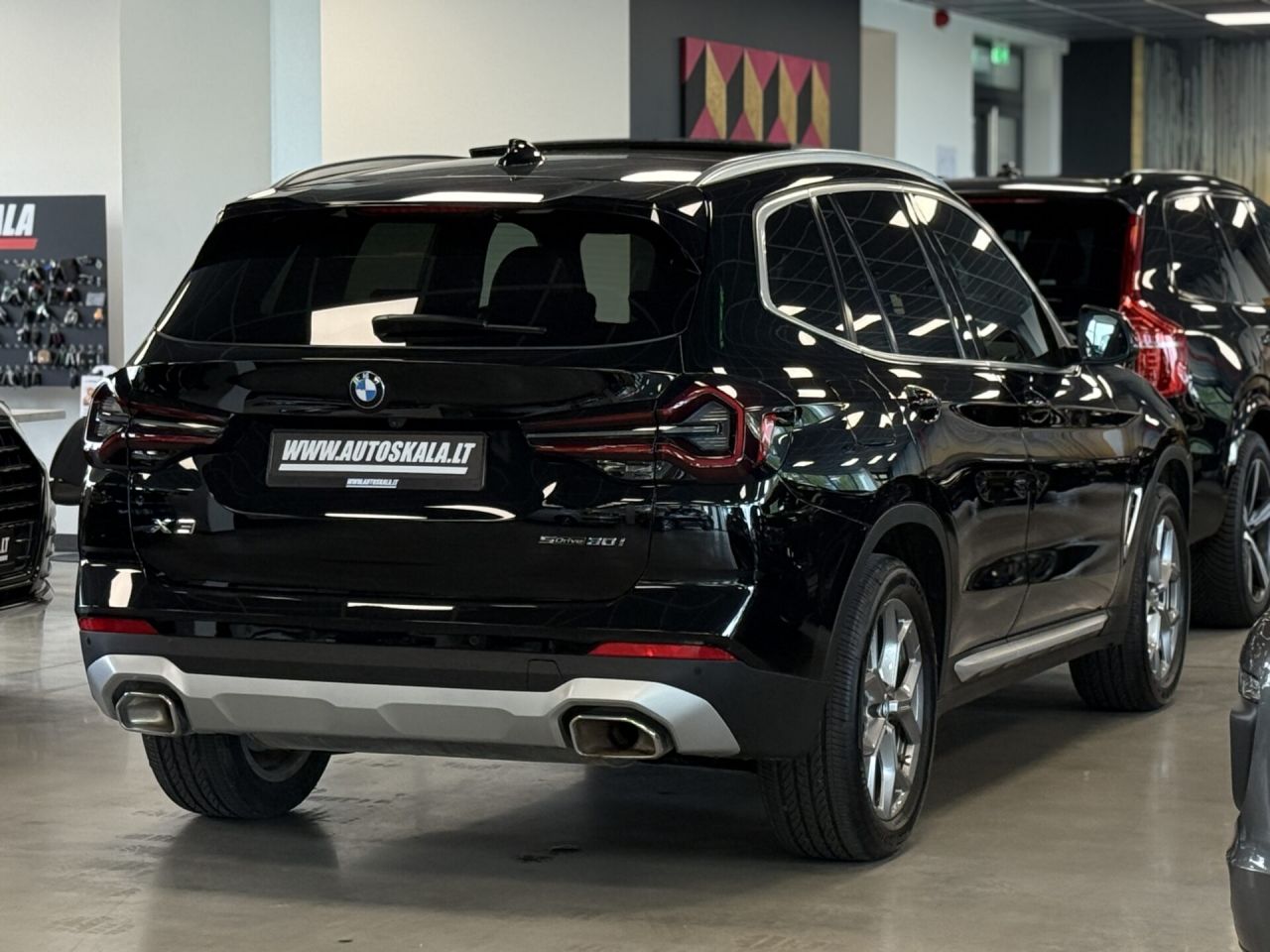 BMW X3 | 32