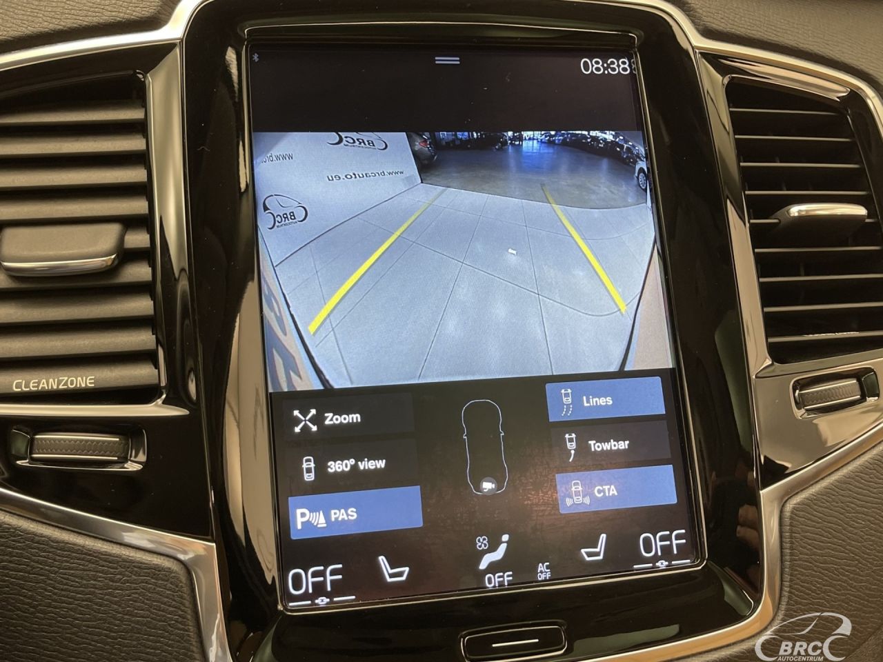 Volvo XC90 | 35