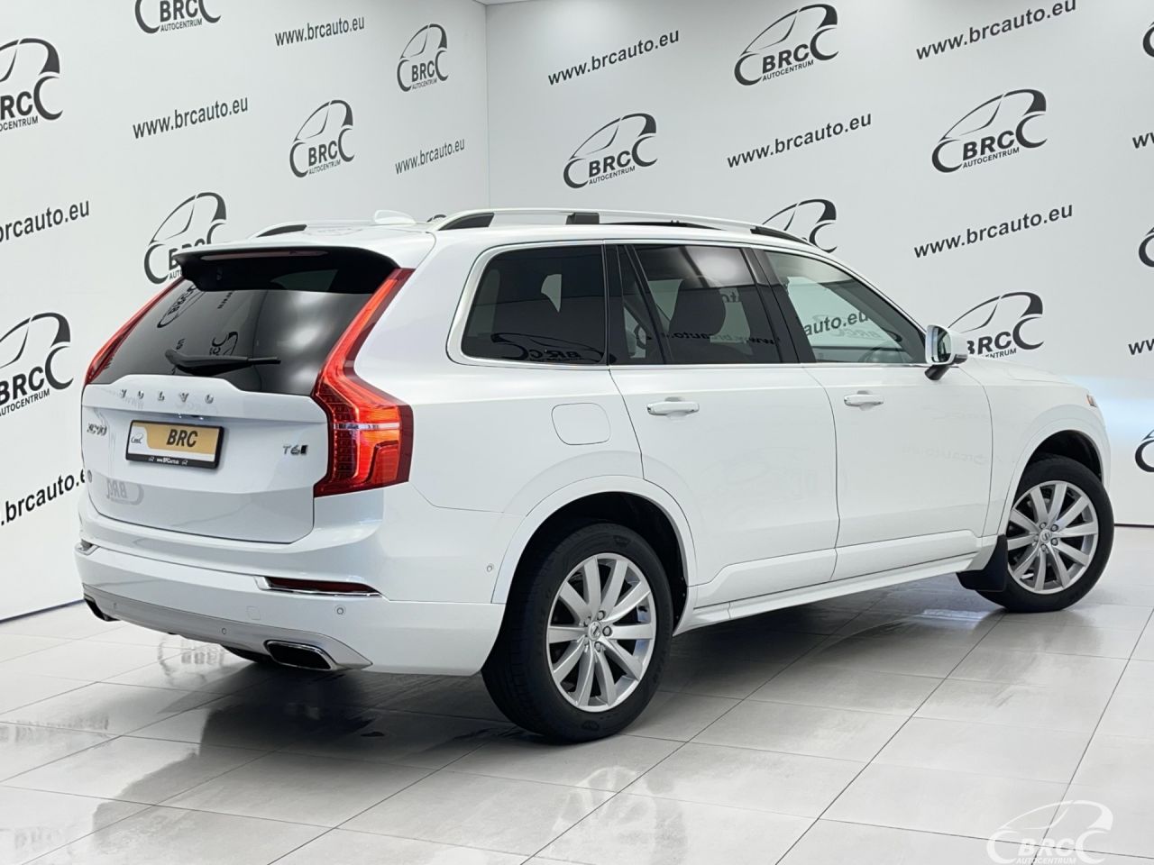 Volvo XC90 | 1