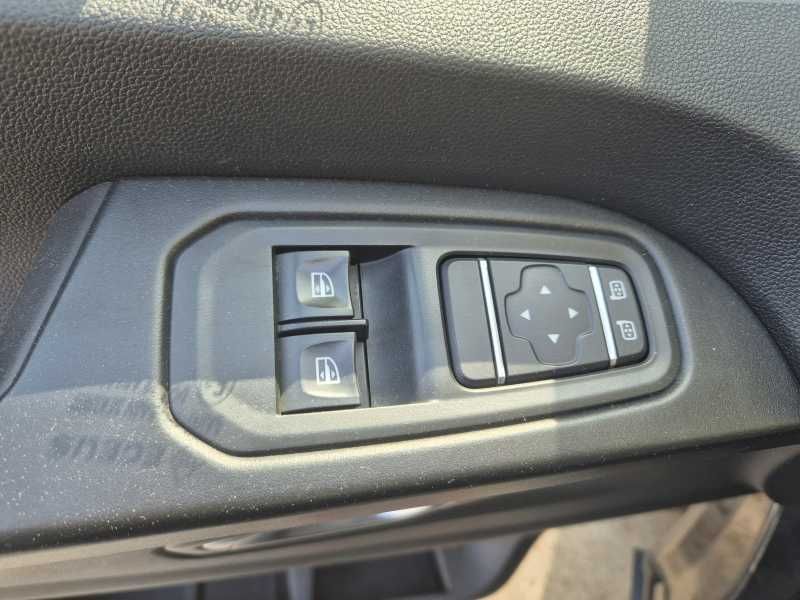 Renault Trafic | 16