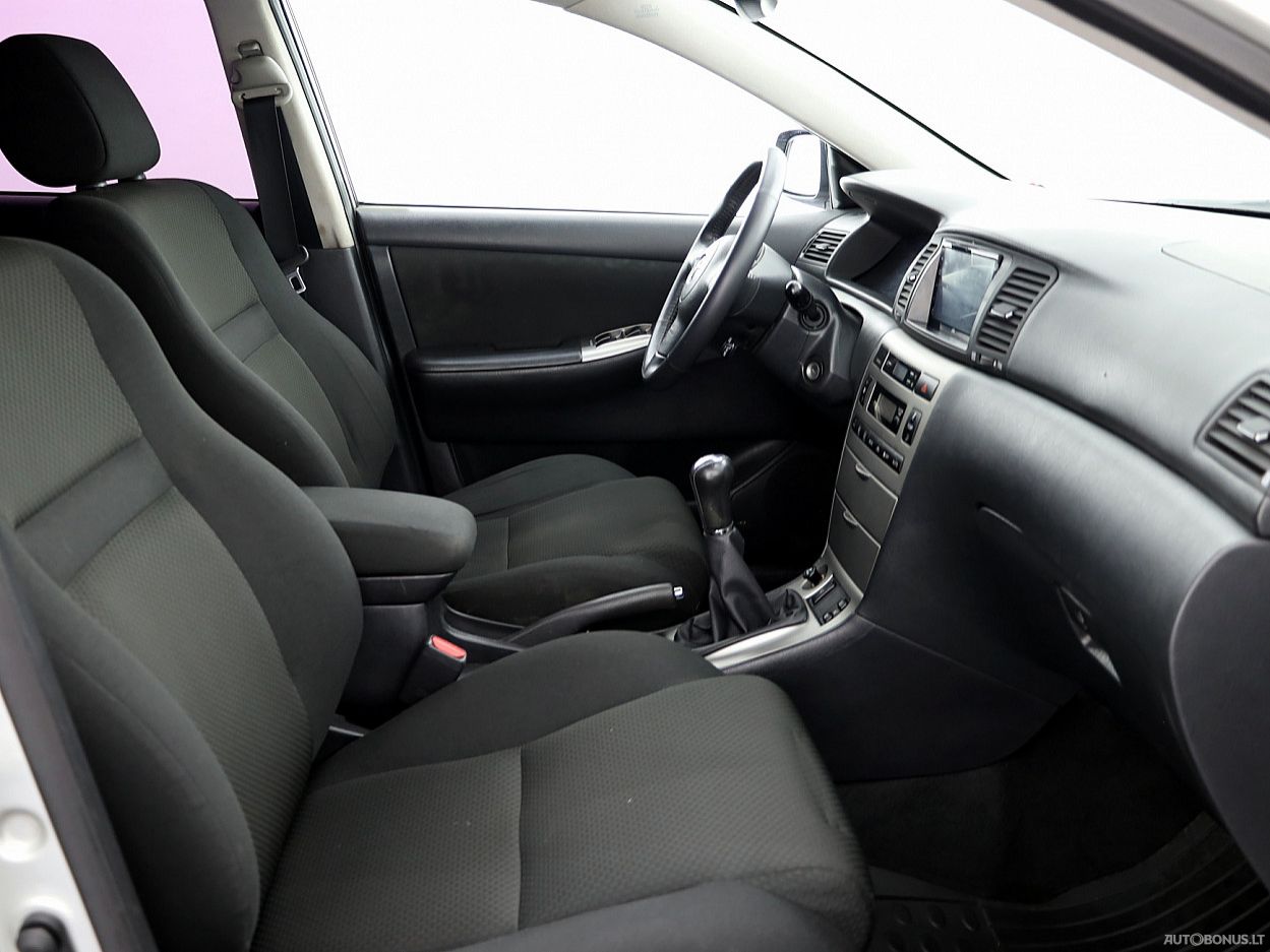 Toyota Corolla | 5