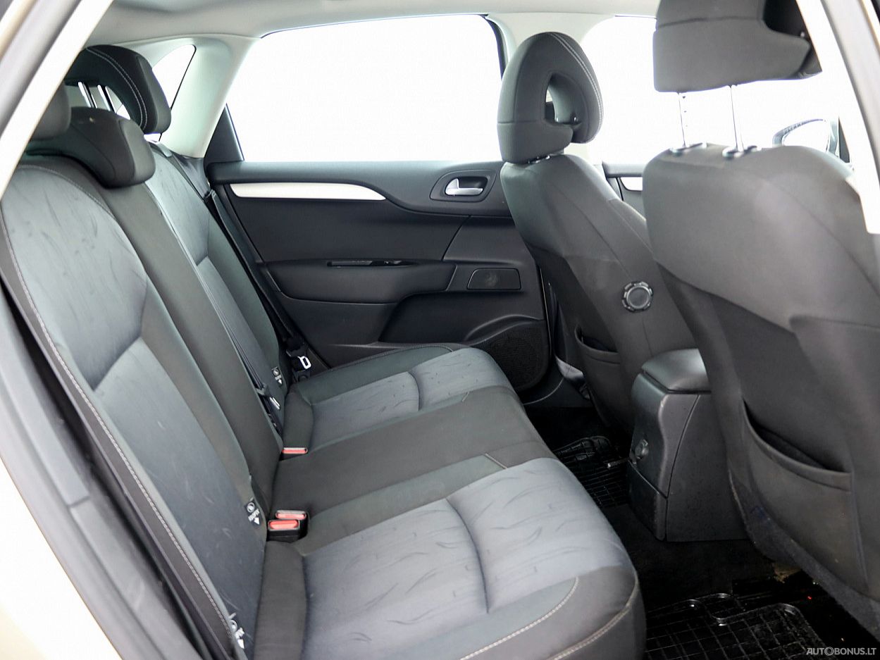 Citroen C4 | 6