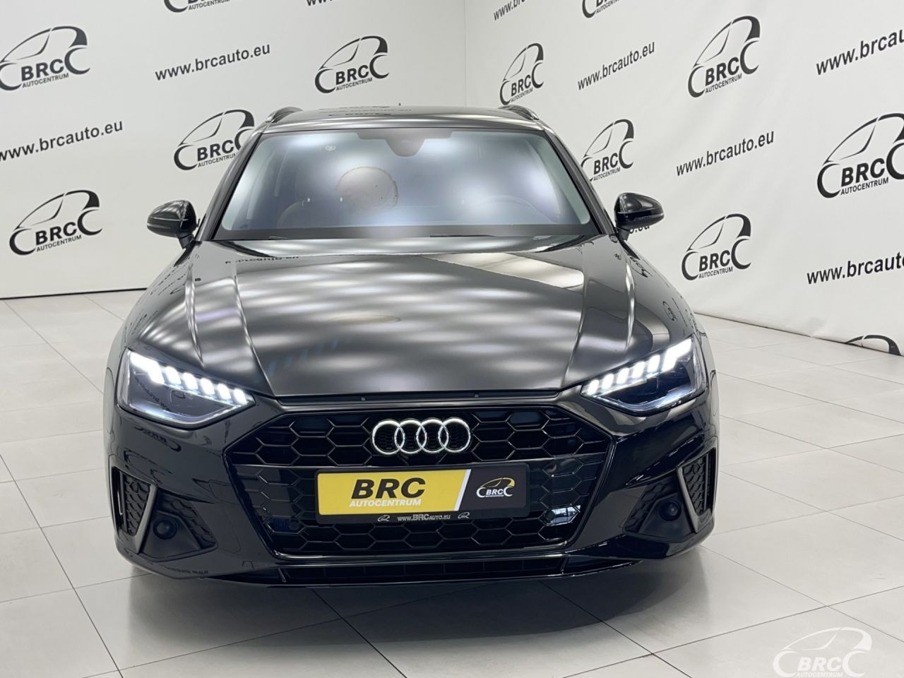 Audi A4 | 44