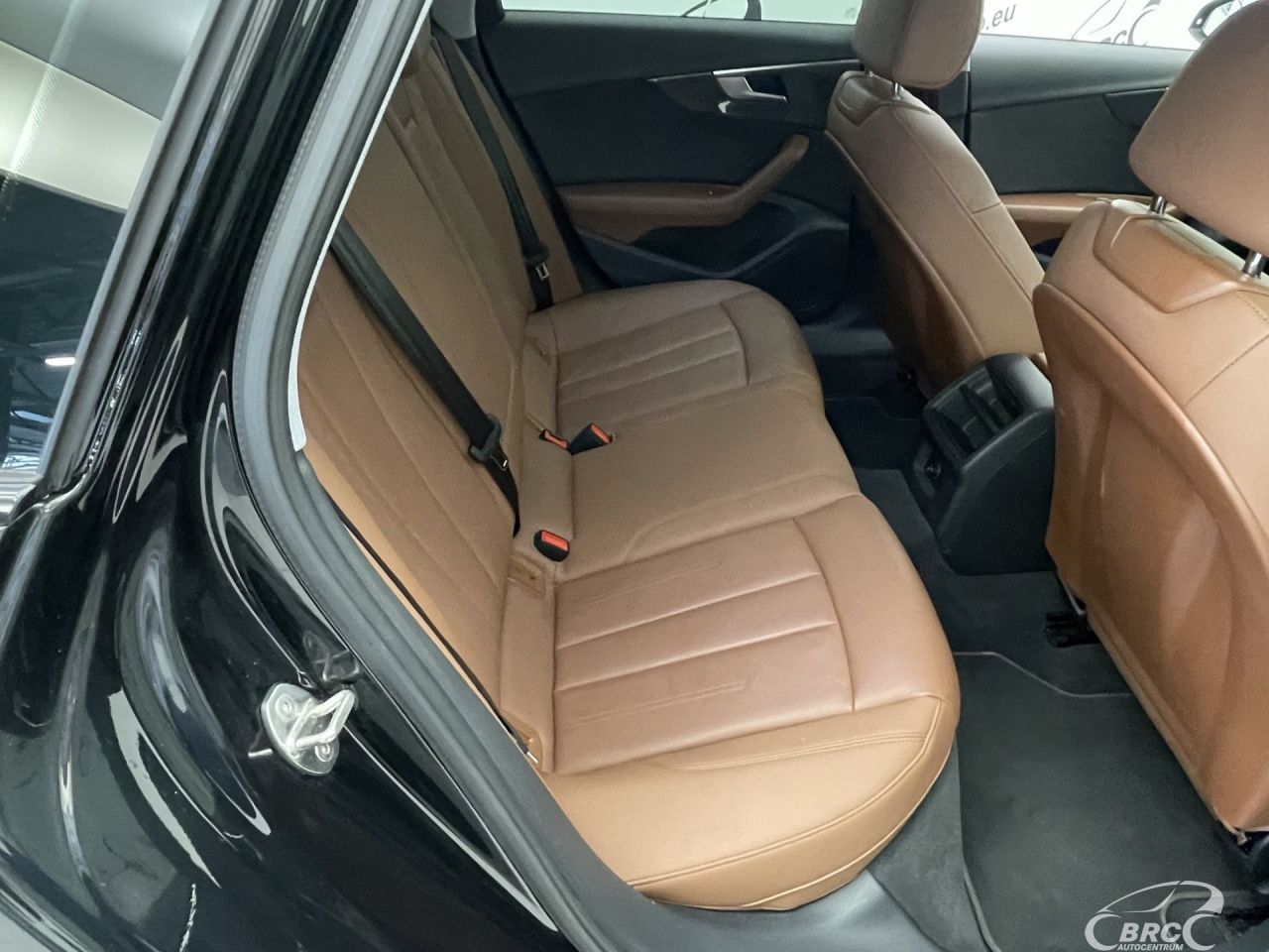 Audi A4 | 9