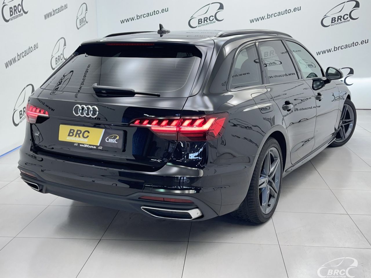 Audi A4 | 43