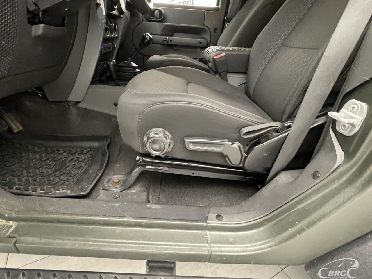 Jeep Wrangler | 16