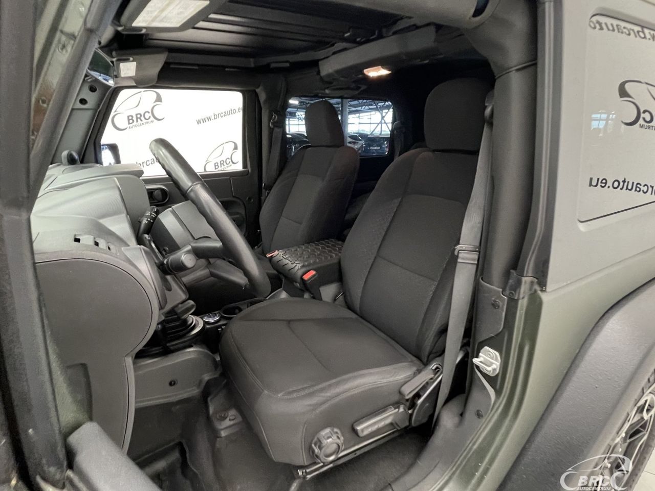 Jeep Wrangler | 17