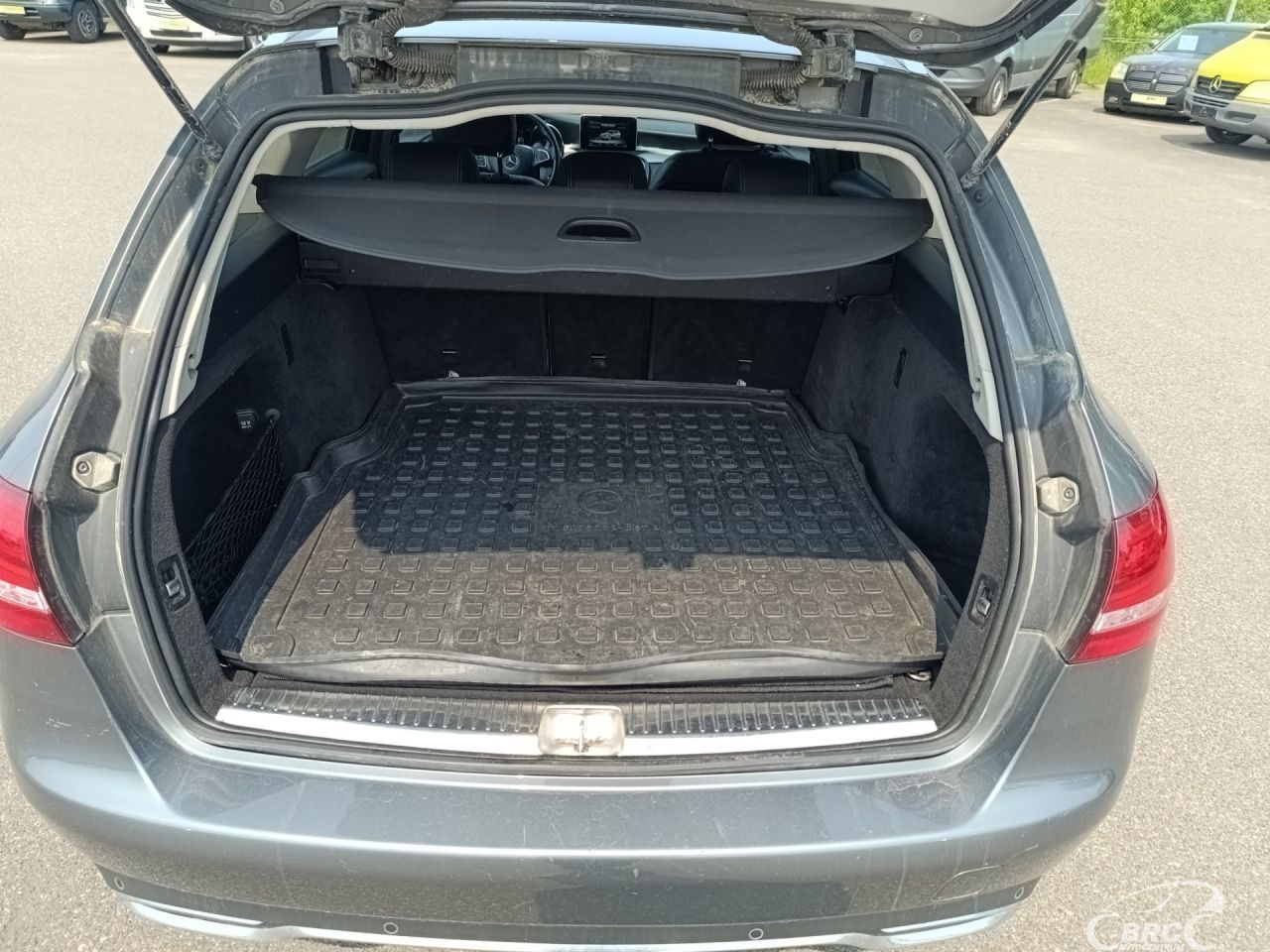 Mercedes-Benz C200 | 17