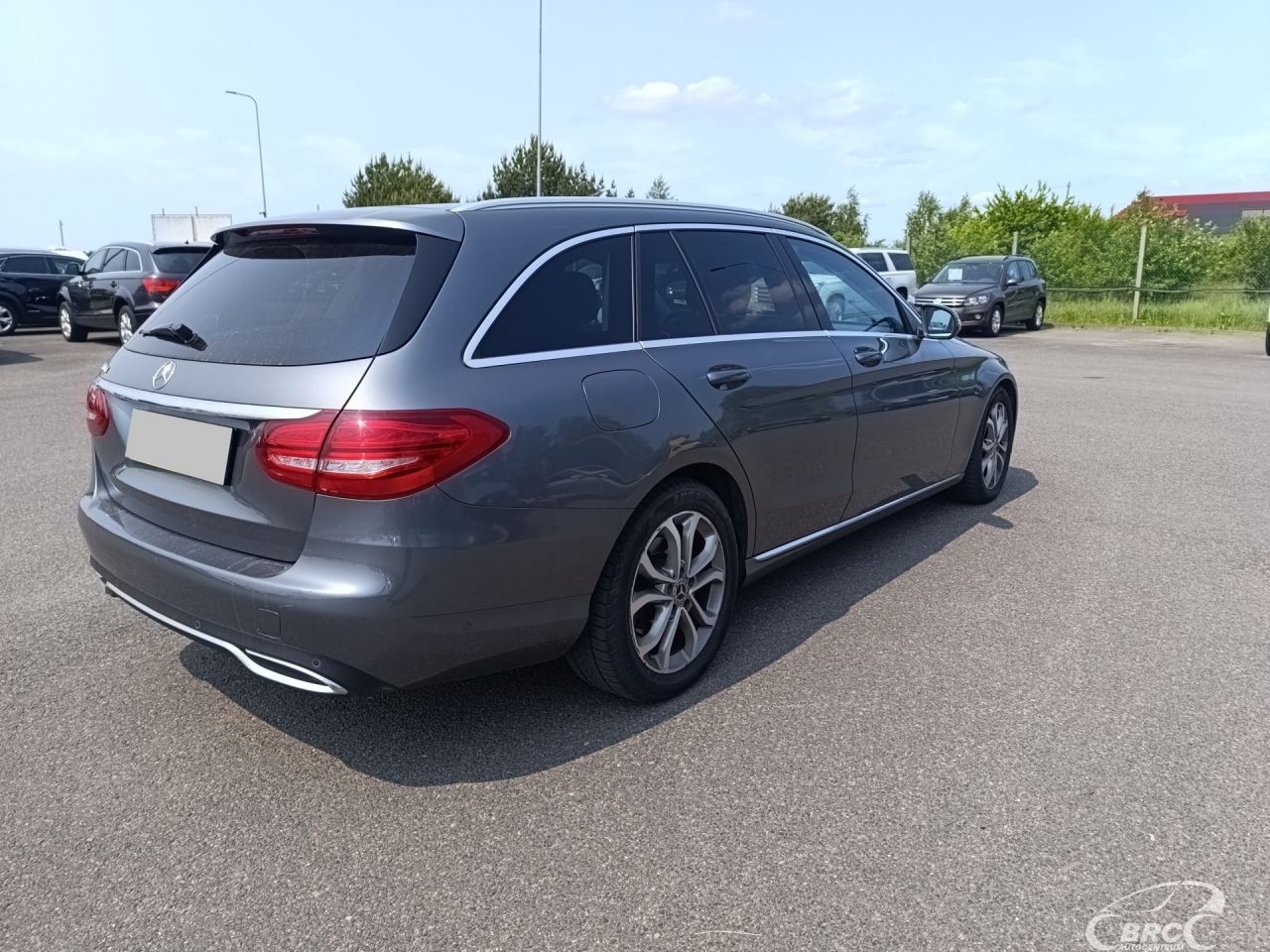 Mercedes-Benz C200 | 7