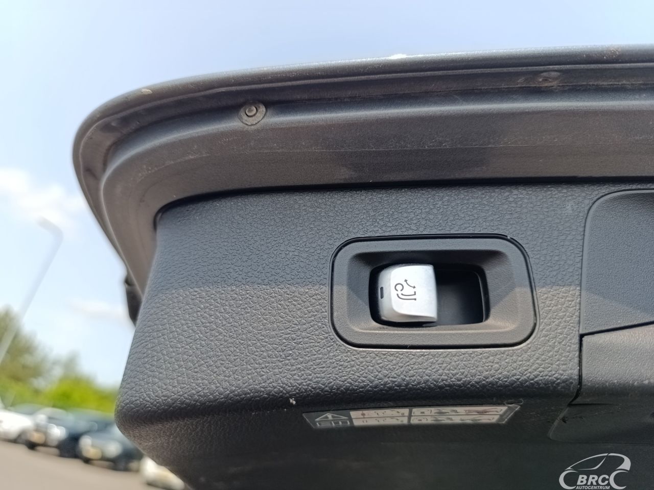 Mercedes-Benz C200 | 21